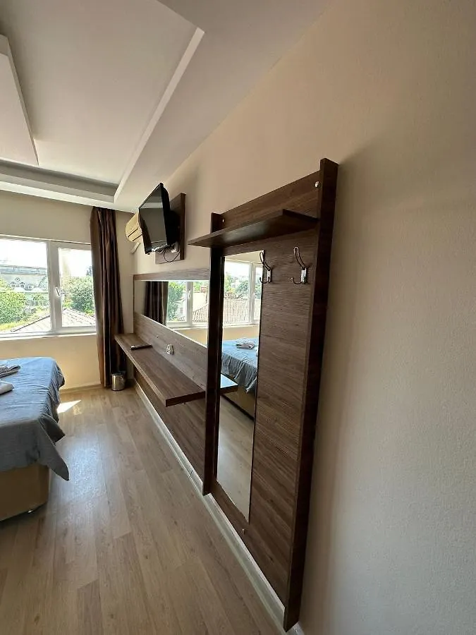 Hotel Twenty 2*, Antalya