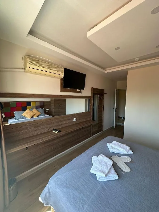 Hotel Twenty Antalya 2*,