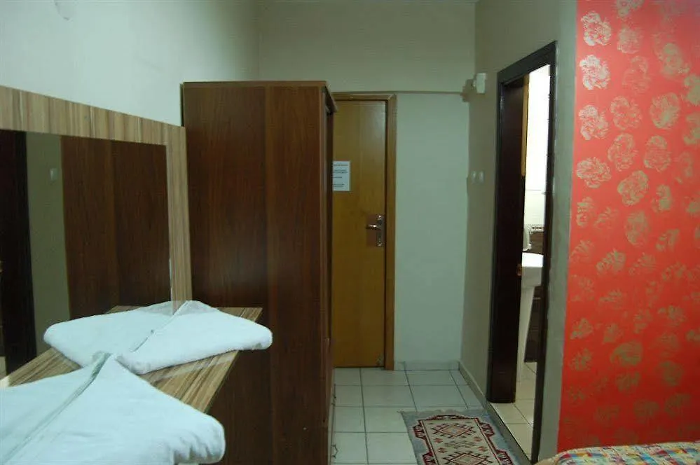 Hotel Twenty Antalya Törökország